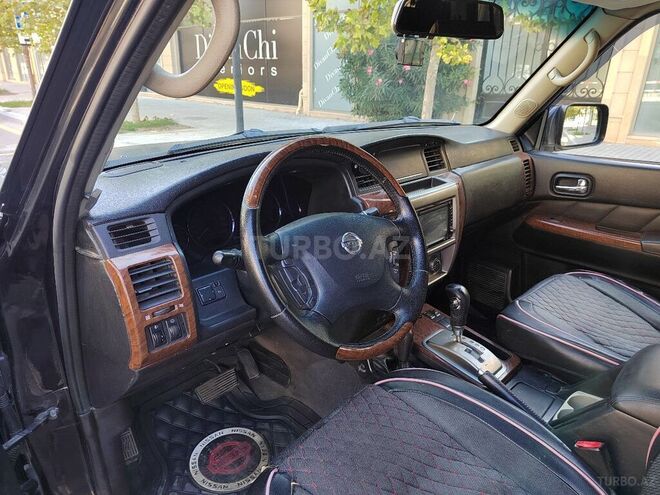 Nissan Patrol 2007, 298,000 km - 4.8 l - Bakı