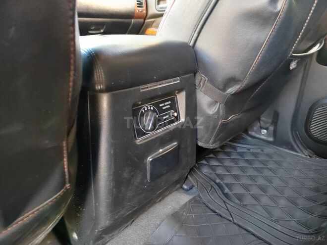 Nissan Patrol 2007, 298,000 km - 4.8 l - Bakı