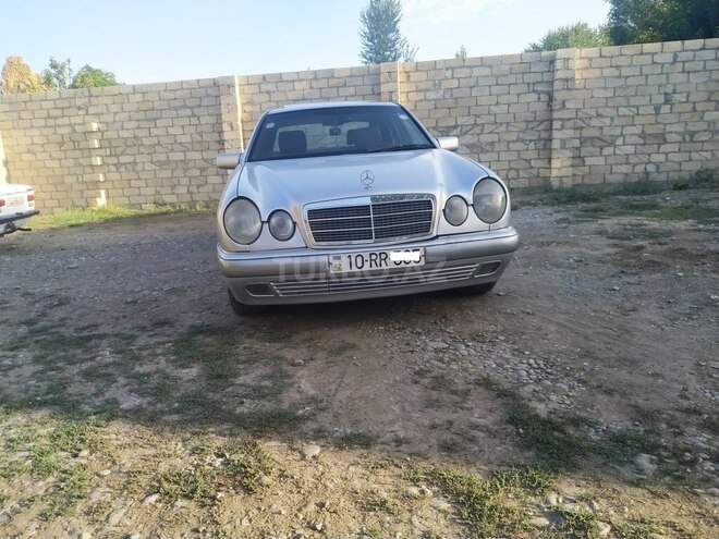 Mercedes E 220 1996, 177,000 km - 2.2 l - Bərdə