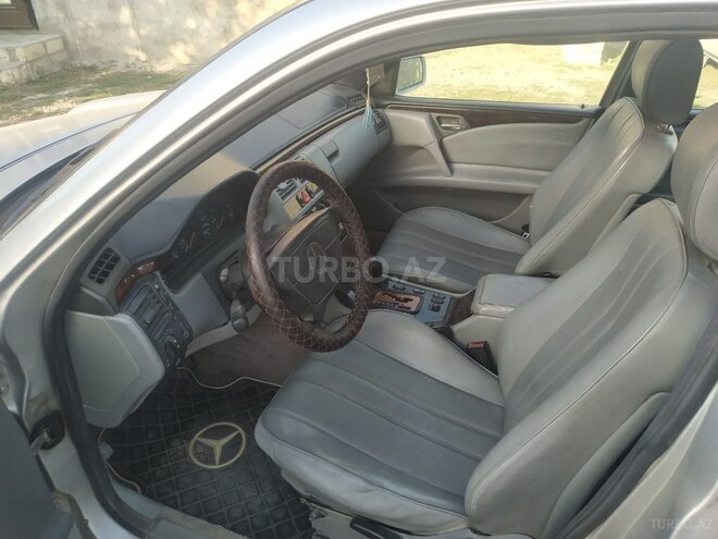 Mercedes E 220 1996, 177,000 km - 2.2 l - Bərdə