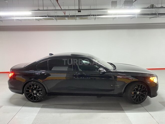 BMW 740 2011, 147,500 km - 3.0 л - Bakı
