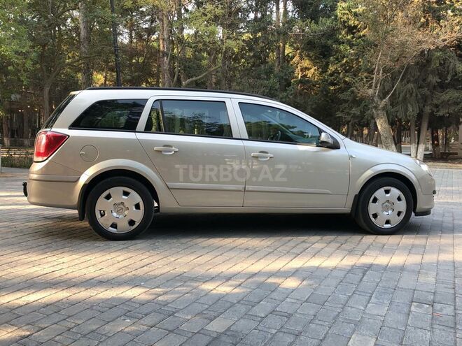 Opel Astra 2006, 220,000 km - 1.4 l - Sumqayıt