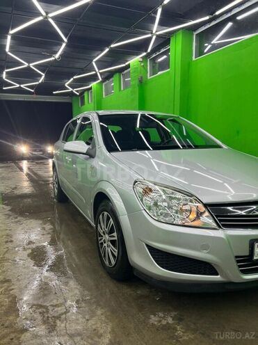 Opel Astra 2008, 136,888 km - 1.4 l - Bakı