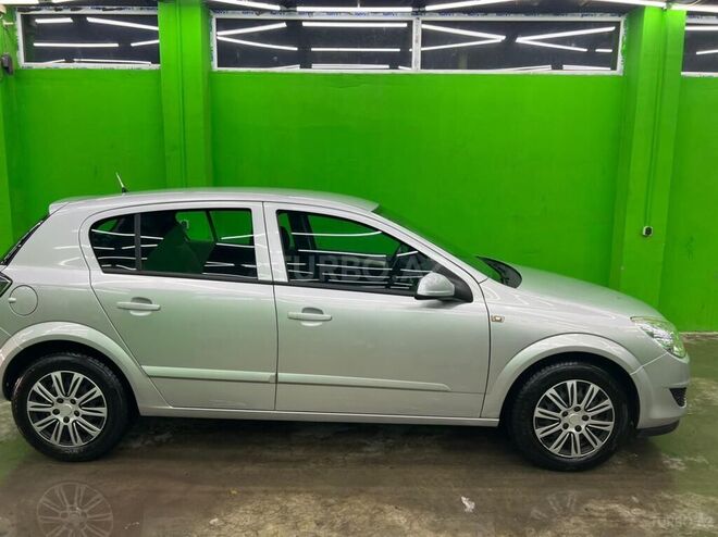 Opel Astra 2008, 136,888 km - 1.4 l - Bakı