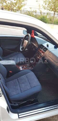 Mercedes C 200 1999, 320,000 km - 2.0 l - Bakı