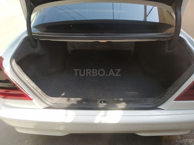 Mercedes C 200 1999, 320,000 km - 2.0 l - Bakı