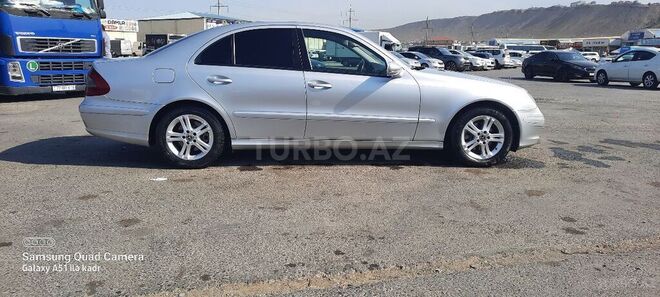 Mercedes E 220 2007, 256,000 km - 2.2 l - Bakı