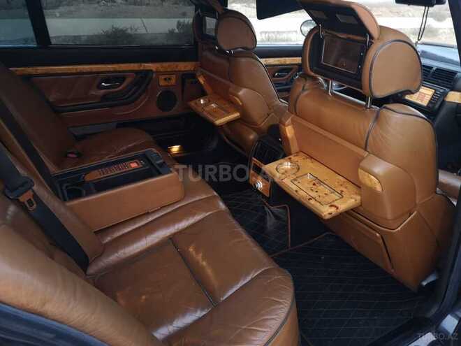 BMW 740 2001, 400,000 km - 4.4 l - Bakı