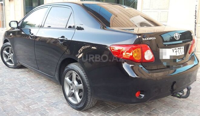 Toyota Corolla 2010, 178,000 km - 1.4 l - Bakı
