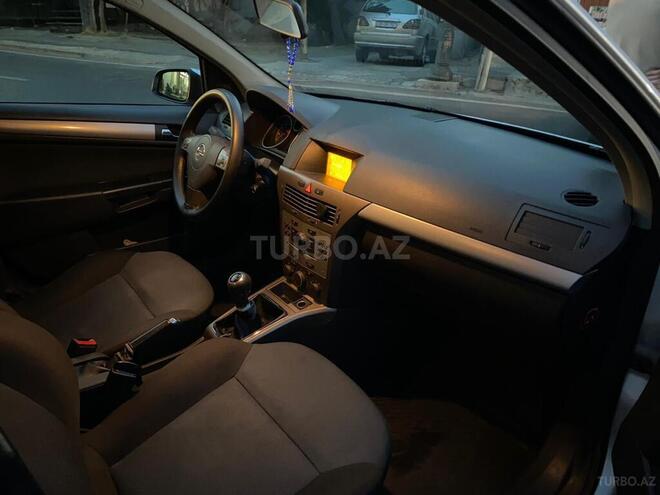 Opel Astra 2004, 200,100 km - 1.4 l - Bakı