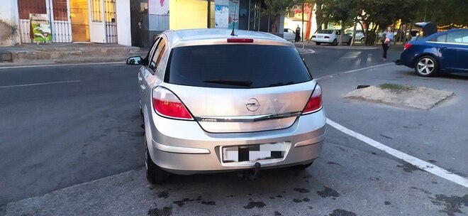 Opel Astra 2004, 200,100 km - 1.4 l - Bakı