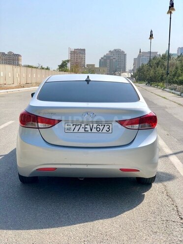 Hyundai Elantra 2013, 85,000 km - 1.8 л - Bakı