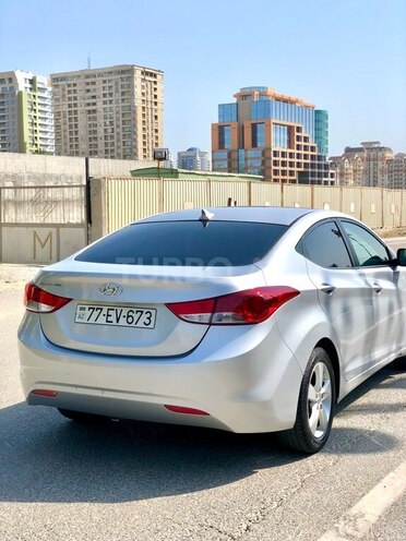 Hyundai Elantra 2013, 85,000 km - 1.8 л - Bakı