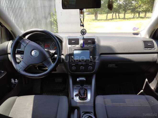Volkswagen Golf 2005, 275,000 km - 1.6 l - Bakı