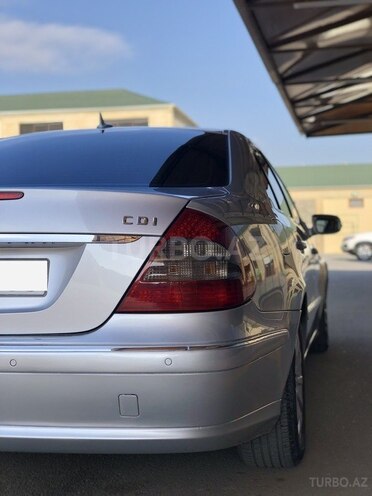 Mercedes E 220 2006, 277,000 km - 2.2 l - Bakı