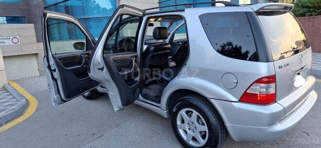 Mercedes ML 320 2002, 157,000 km - 3.2 l - Sumqayıt