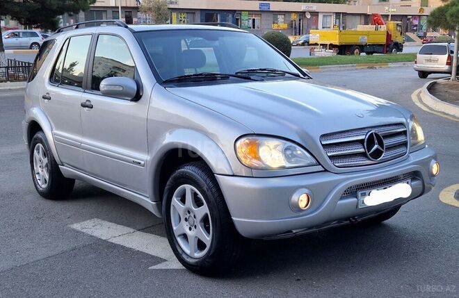 Mercedes ML 320 2002, 157,000 km - 3.2 l - Sumqayıt