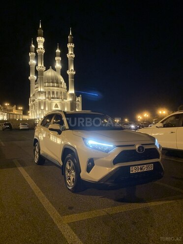 Toyota RAV4 2021, 27,500 km - 2.0 l - Bakı