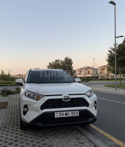 Toyota RAV4 2021, 27,500 km - 2.0 l - Bakı