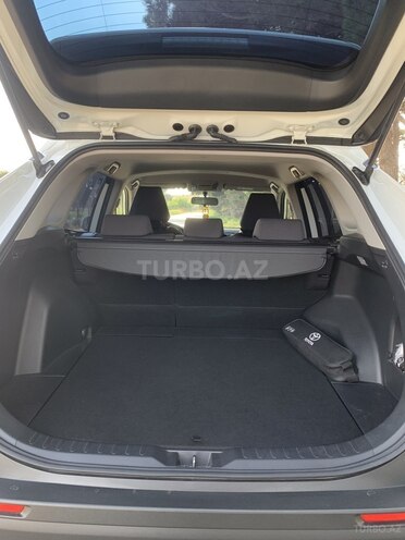 Toyota RAV4 2021, 27,500 km - 2.0 l - Bakı