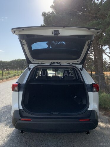 Toyota RAV4 2021, 27,500 km - 2.0 l - Bakı