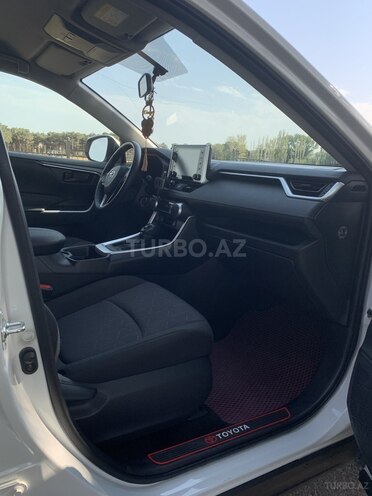 Toyota RAV4 2021, 27,500 km - 2.0 l - Bakı