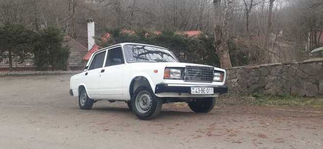 LADA (VAZ) 2107 2007, 75,000 km - 1.6 л - Lerik
