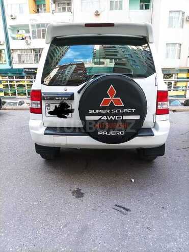 Mitsubishi Pajero io 2001, 370,000 km - 2.0 l - Bakı