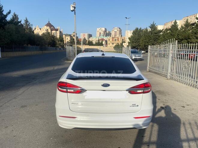 Ford Fusion 2019, 84,000 km - 2.0 л - Bakı