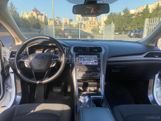 Ford Fusion 2019, 84,000 km - 2.0 л - Bakı