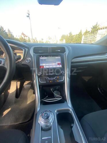 Ford Fusion 2019, 84,000 km - 2.0 л - Bakı