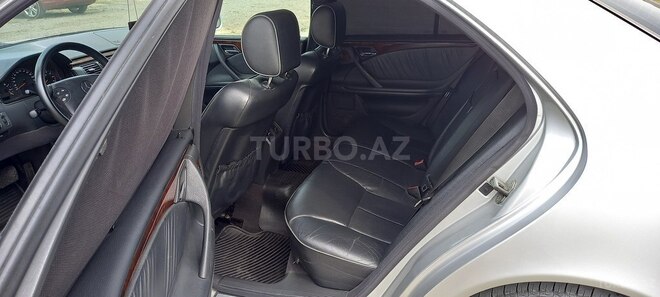 Mercedes E 240 2000, 266,689 km - 2.4 л - Cəlilabad