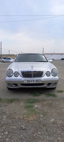 Mercedes E 240 2000, 266,689 km - 2.4 л - Cəlilabad