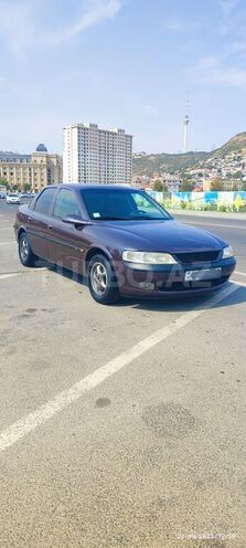 Opel Vectra 1996, 305,000 km - 1.8 л - Bakı