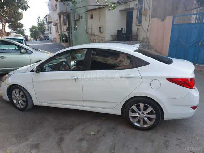 Hyundai Accent 2013, 203,000 km - 1.6 l - Bakı