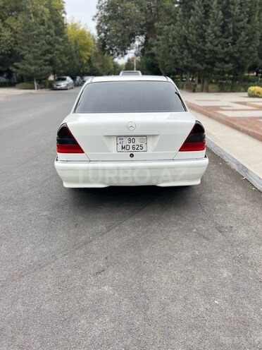 Mercedes C 230 1999, 165,000 km - 2.3 l - Yevlax
