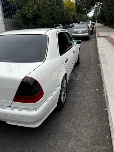 Mercedes C 230 1999, 165,000 km - 2.3 l - Yevlax