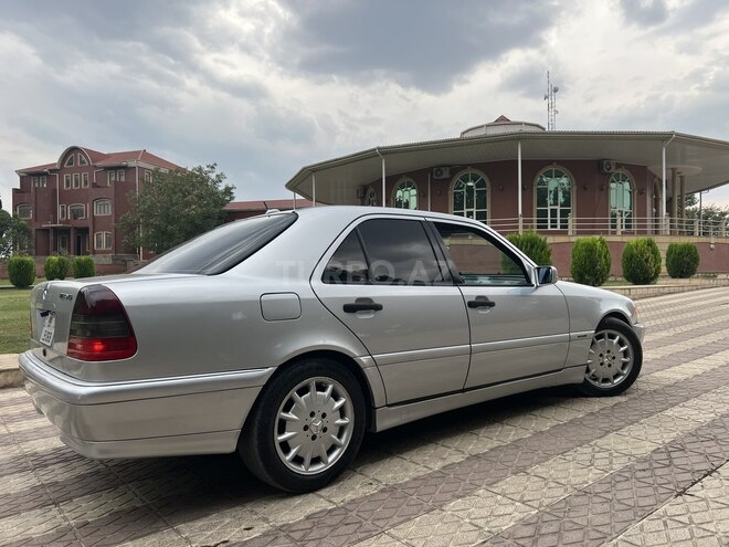 Mercedes C 280 2000, 437,742 km - 2.8 l - Cəlilabad