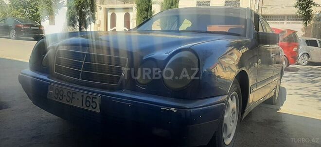 Mercedes E 220 1996, 526,000 km - 2.2 l - Gəncə