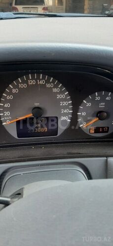 Mercedes E 220 1996, 526,000 km - 2.2 l - Gəncə
