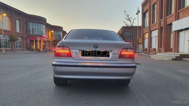 BMW 525 1999, 299,000 km - 2.5 l - Gəncə