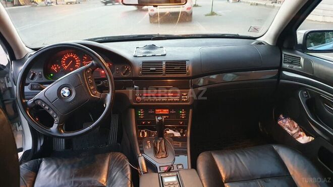 BMW 525 1999, 299,000 km - 2.5 l - Gəncə