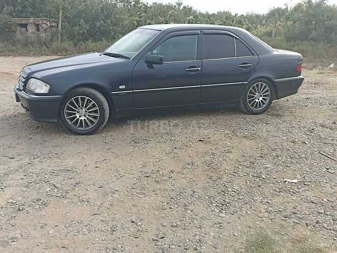 Mercedes C 240 1997, 388,000 km - 2.4 л - Bakı