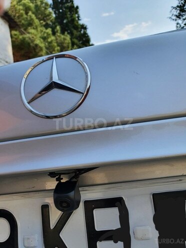 Mercedes E 240 2000, 285,000 km - 2.6 l - Gəncə