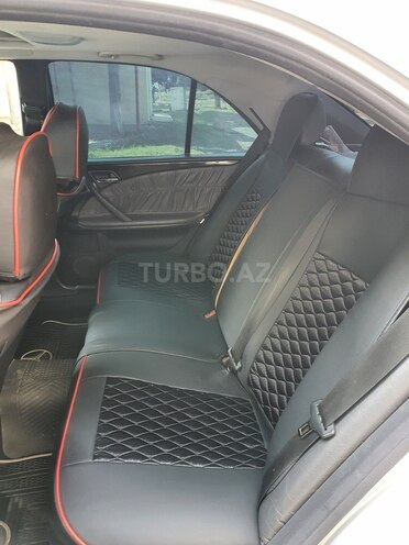 Mercedes E 240 2000, 285,000 km - 2.6 l - Gəncə