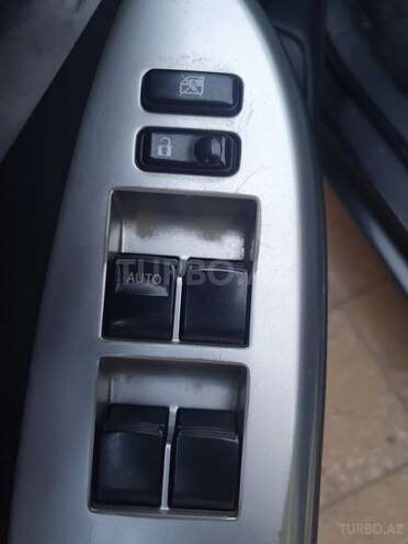 Toyota Corolla 2013, 270,000 km - 1.6 l - Bakı