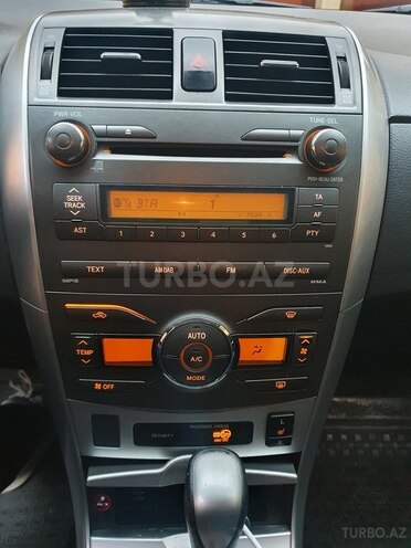Toyota Corolla 2013, 270,000 km - 1.6 l - Bakı