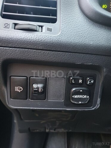 Toyota Corolla 2013, 270,000 km - 1.6 l - Bakı