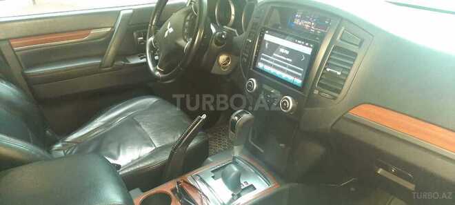Mitsubishi Pajero 2008, 196,000 km - 3.0 l - Bakı