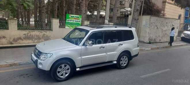 Mitsubishi Pajero 2008, 196,000 km - 3.0 l - Bakı